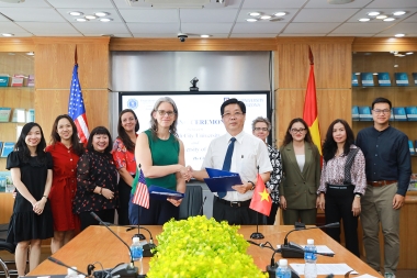 UArizona and Ho Chi Minh Univ Law sign Memorandum of Understanding